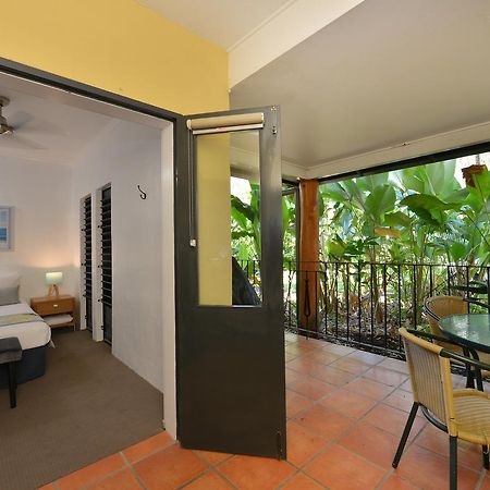 Ferienwohnung Beachside @ the Reef Port Douglas Exterior foto